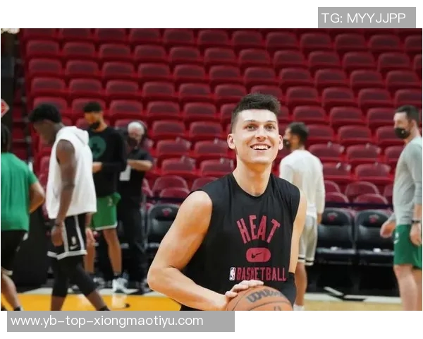 希罗回忆与邓罗的合作时光称其为最杰出的射手之一